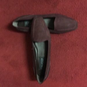 Calico Terra Wine Nubuck Flat